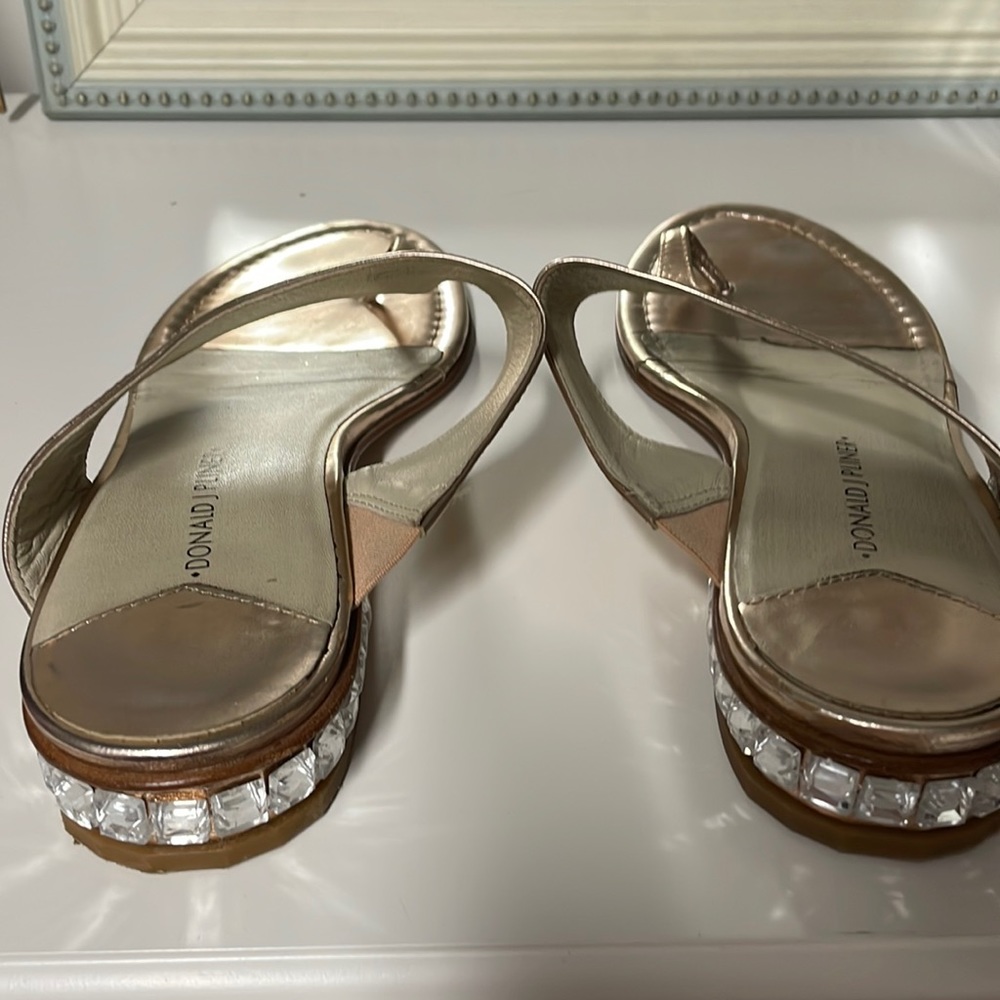 Donald J Pliner sandals